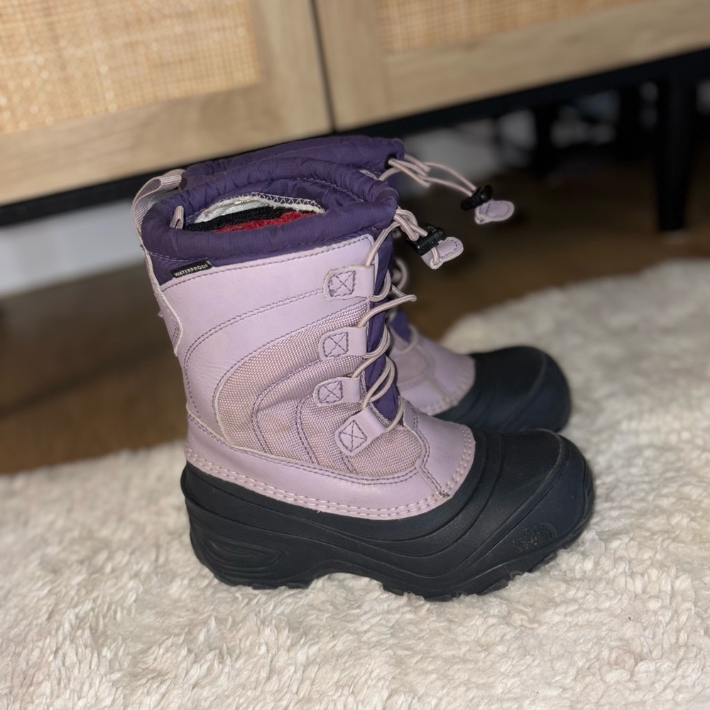 The North Face Kids Lavender and Black Snow Boots